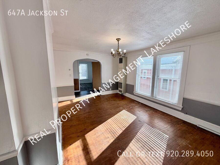 647A Jackson St - Photo 7 of 14