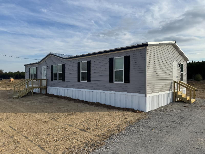 262 Patriot Lane - Photo 2 of 16