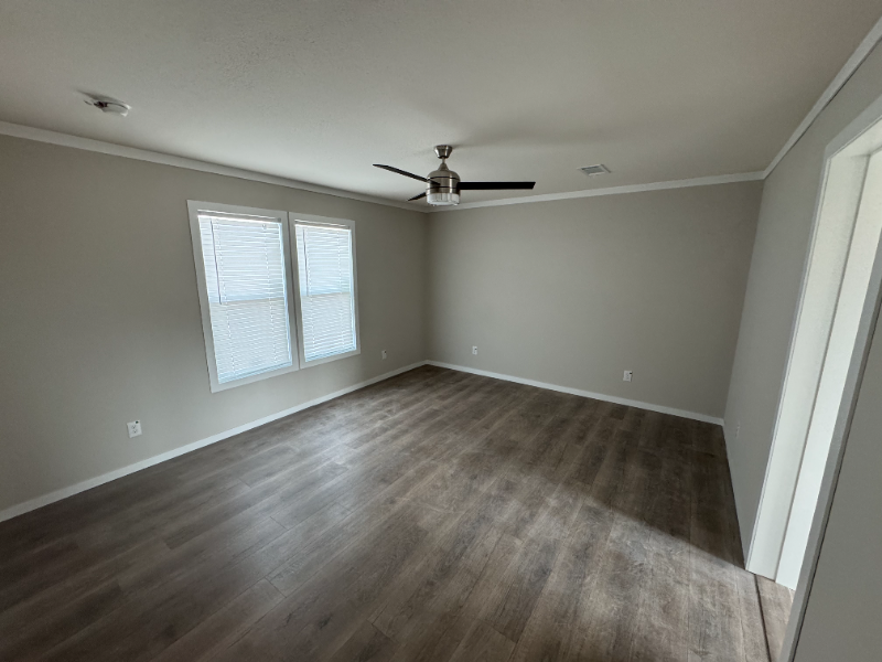 262 Patriot Lane - Photo 6 of 16