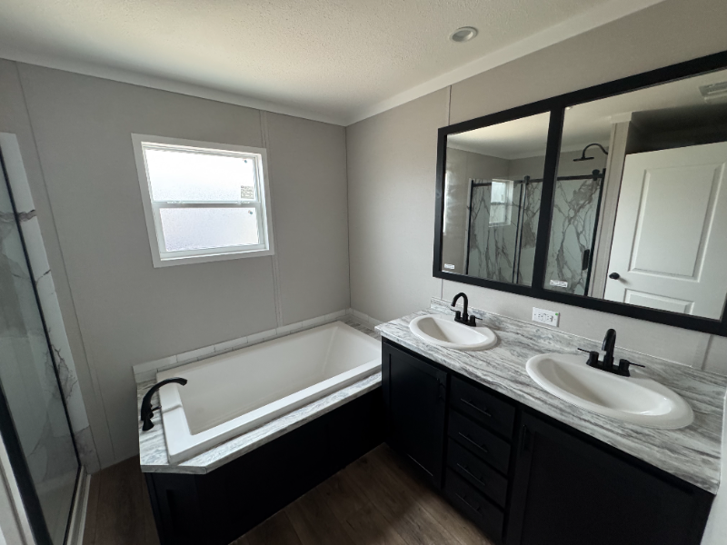 350 Patriot Ln - Photo 4 of 12