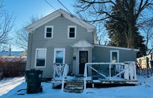 featured image of 122 W Oneida St