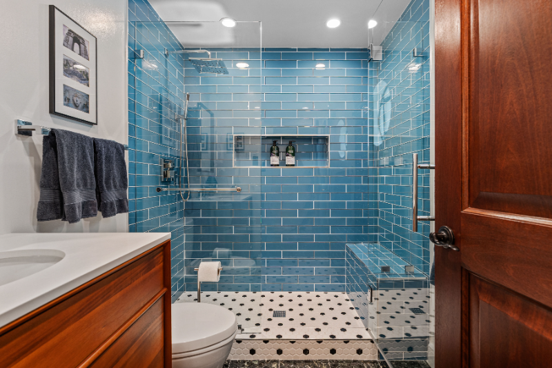 1545 South - Photo 3 of 20