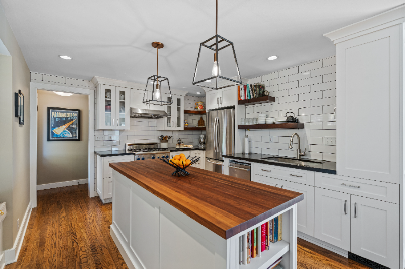 1545 South - Photo 4 of 20