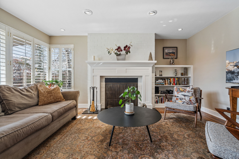 1545 South - Photo 5 of 20