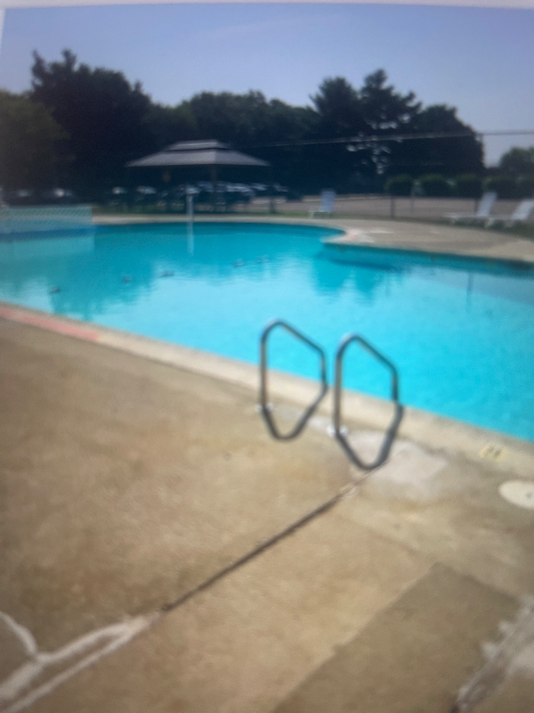 24 Madrid Sq #4 - Photo 4 of 8