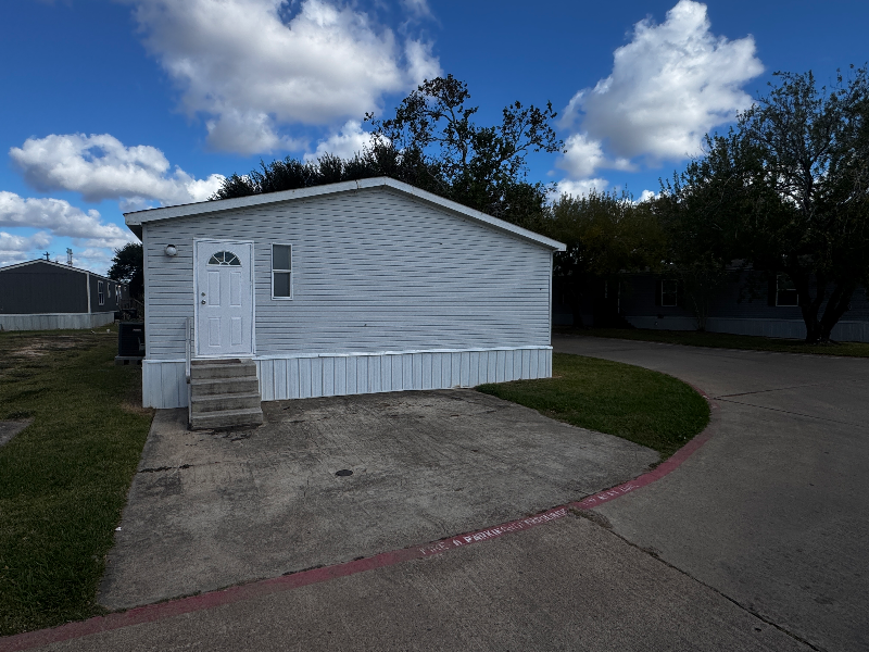 122 Fox Meadow Dr - Photo 4 of 15