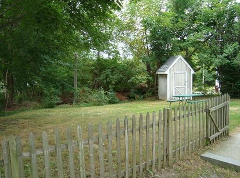 8 Main St #2 - Photo 4 of 11