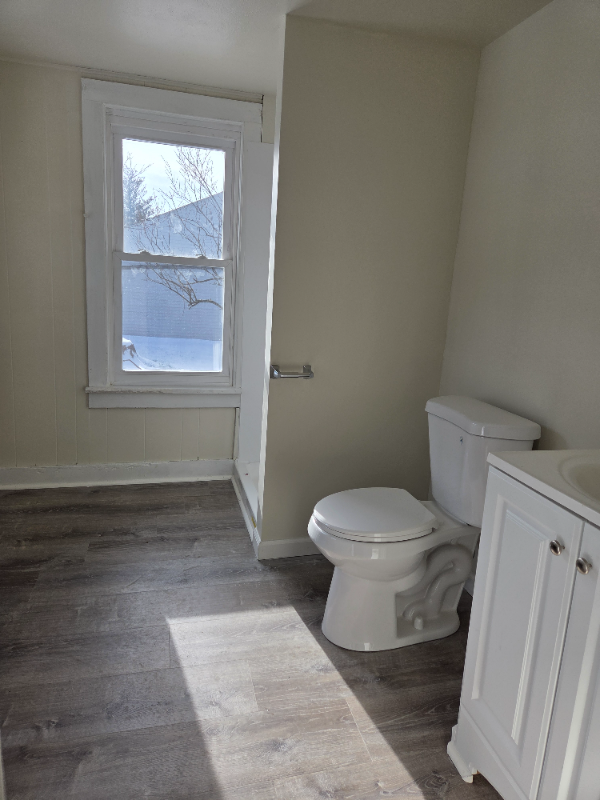 630 N Courtland St - Photo 2 of 20