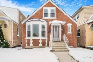 featured image of 6136 South Kildare Avenue