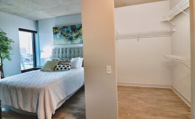 1029 West Addison Street - Photo 7 of 20