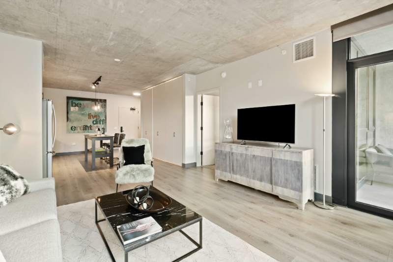 1349 West Lake Street - Photo 3 of 12