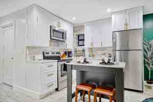 featured image of 1718 Miami Court #2
