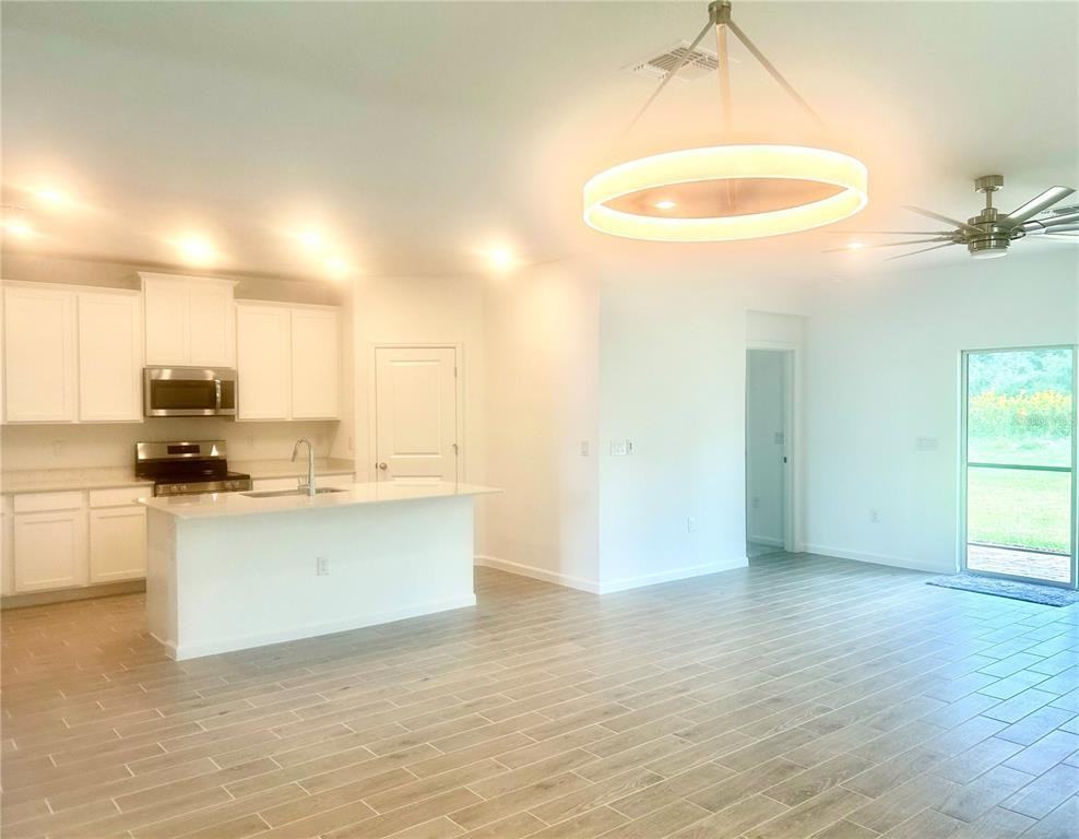 4523 Nw 14th Loop #4523 - Photo 3 of 29