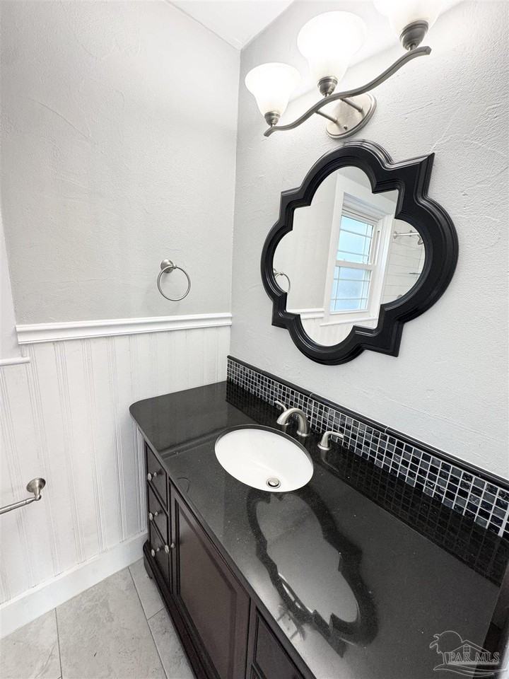 1200 Wilson Ave #1200 - Photo 2 of 30