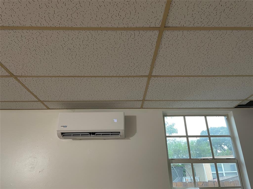 1628 Mckinley Street #1628 - Photo 5 of 8