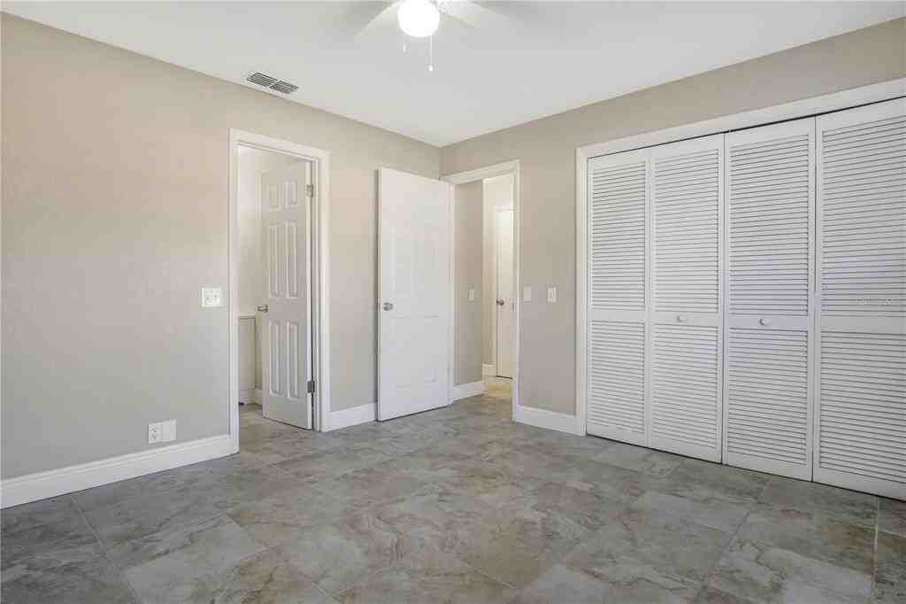 5605 Struthers Ct #5605 - Photo 6 of 20