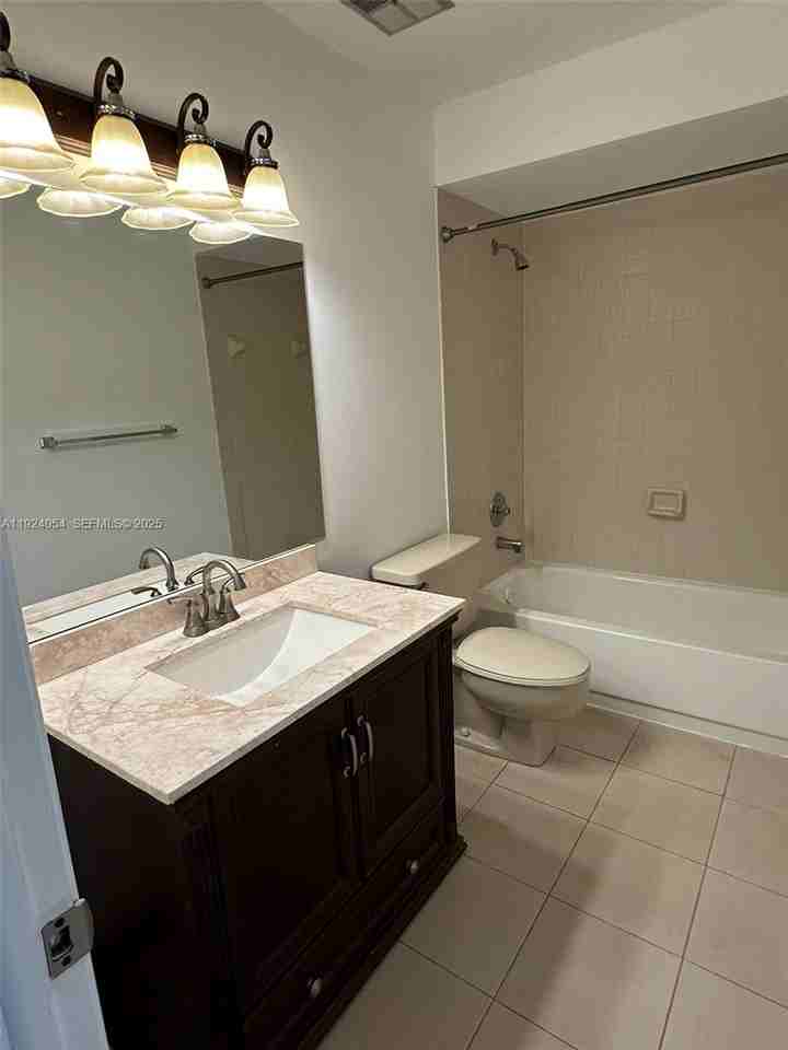 6346 Sw 136th Ct #6346107H - Photo 3 of 19