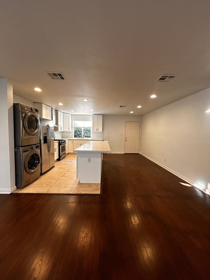 5178 Almont St #5178 - Photo 3 of 8