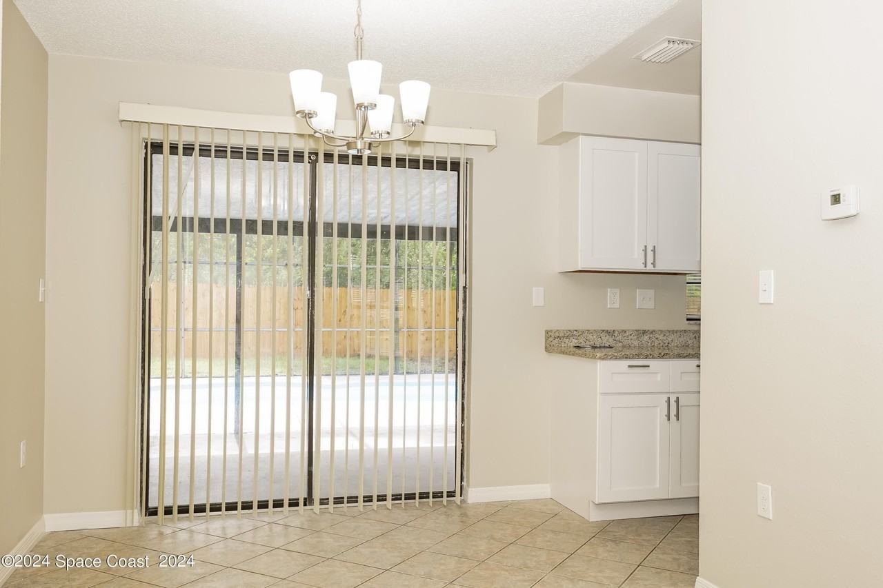 6830 Caliph Avenue #6830 - Photo 3 of 16