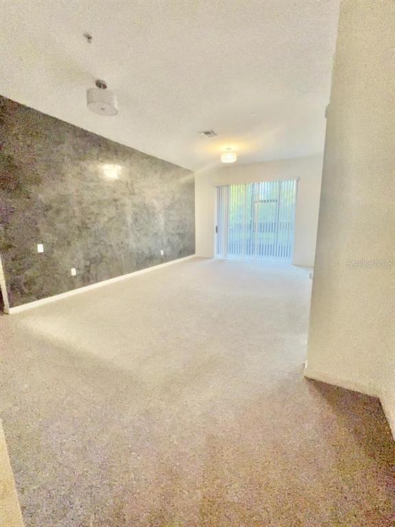 1357 Venezia Ct #1357-102 - Photo 6 of 11