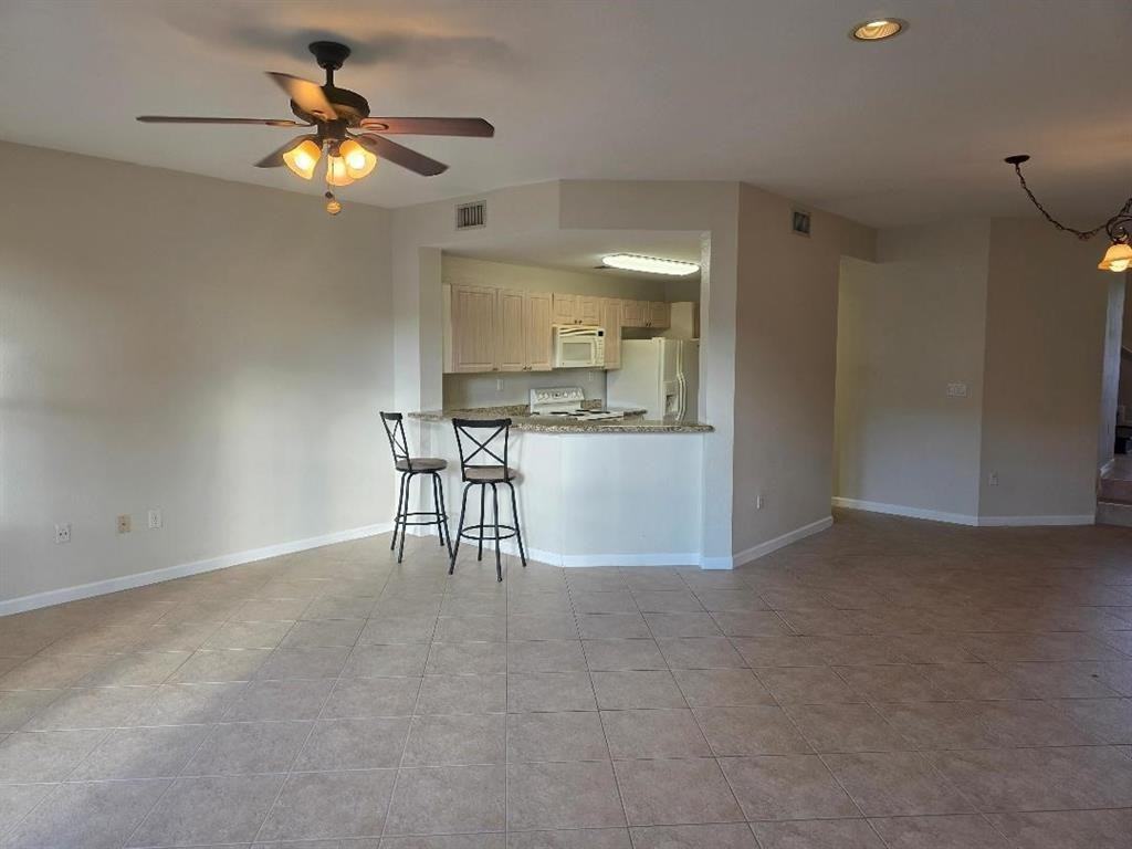 Country Club Boulevard #3002 - Photo 7 of 9