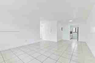 6921 Rue Vendome - Photo 1 of 1