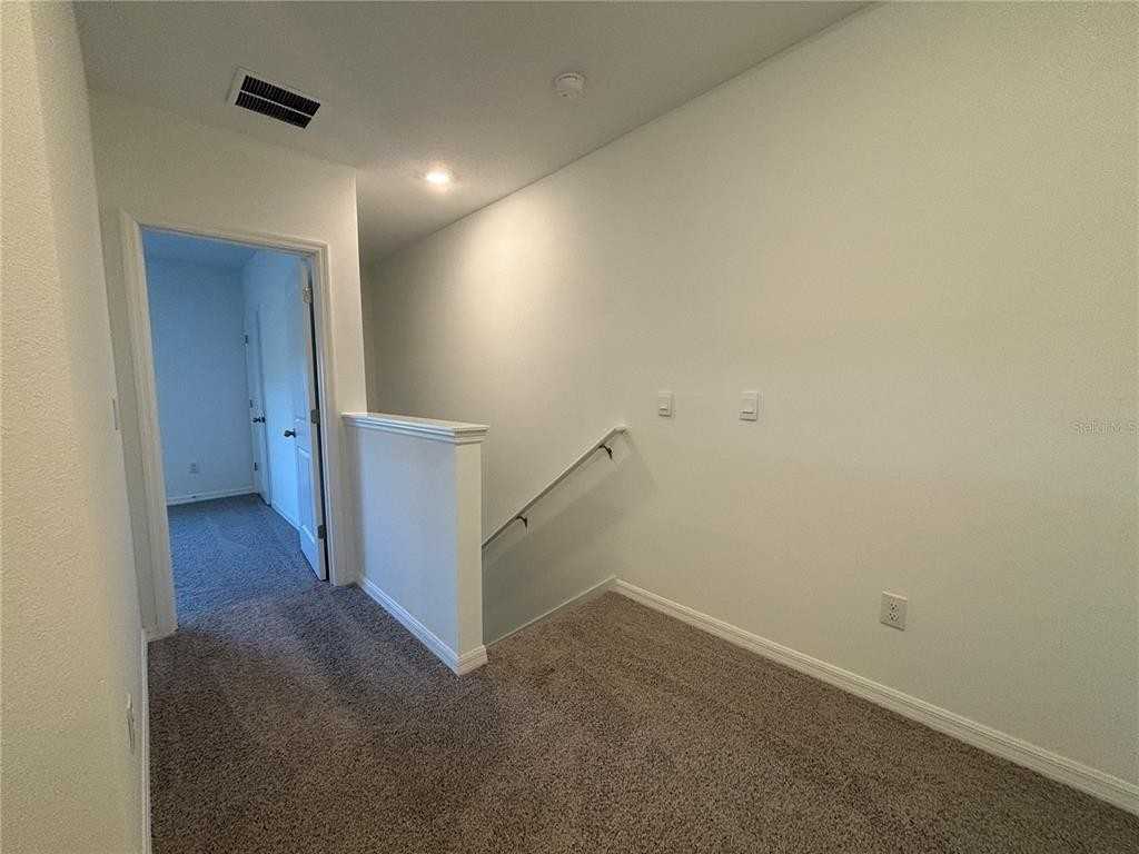 17481 Spanish Oak Loop #17481 - Photo 3 of 50