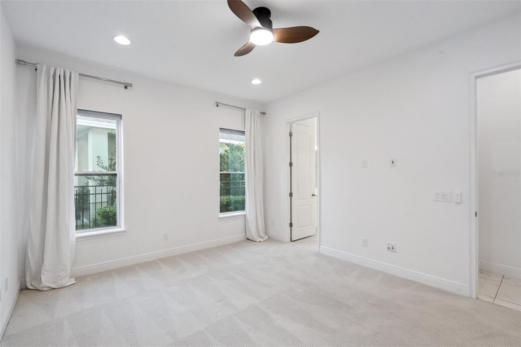 9526 Tavistock Lakes Boulevard #9526 - Photo 7 of 37