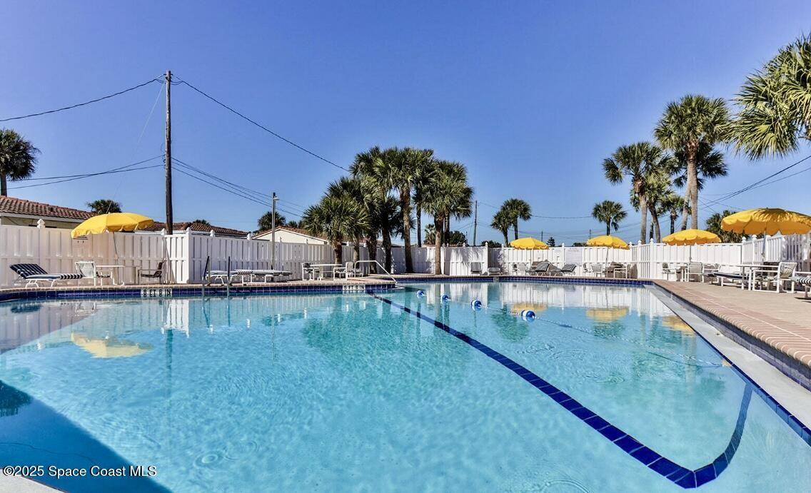 710 Flamingo Dr #710B - Photo 3 of 25