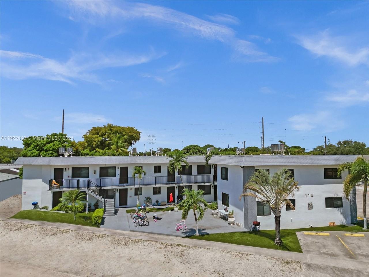 114 Southeast 8th Street