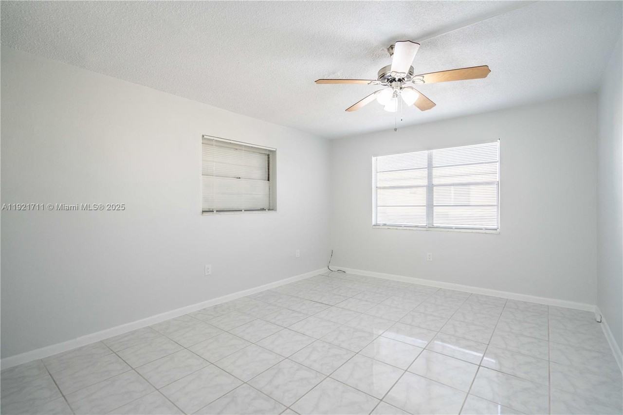 450 Ne 82nd Ter #450-8 - Photo 2 of 18