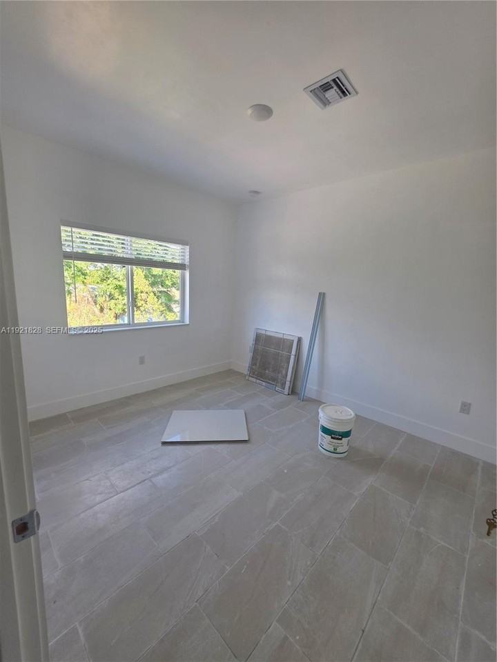 21210 Southwest 119th Avenue #21210-2 - Photo 3 of 50