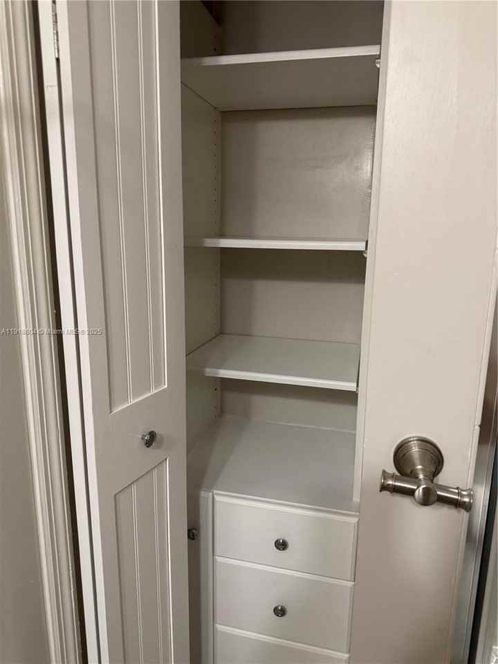 17449 Sw 143rd Pl #17449 - Photo 2 of 19