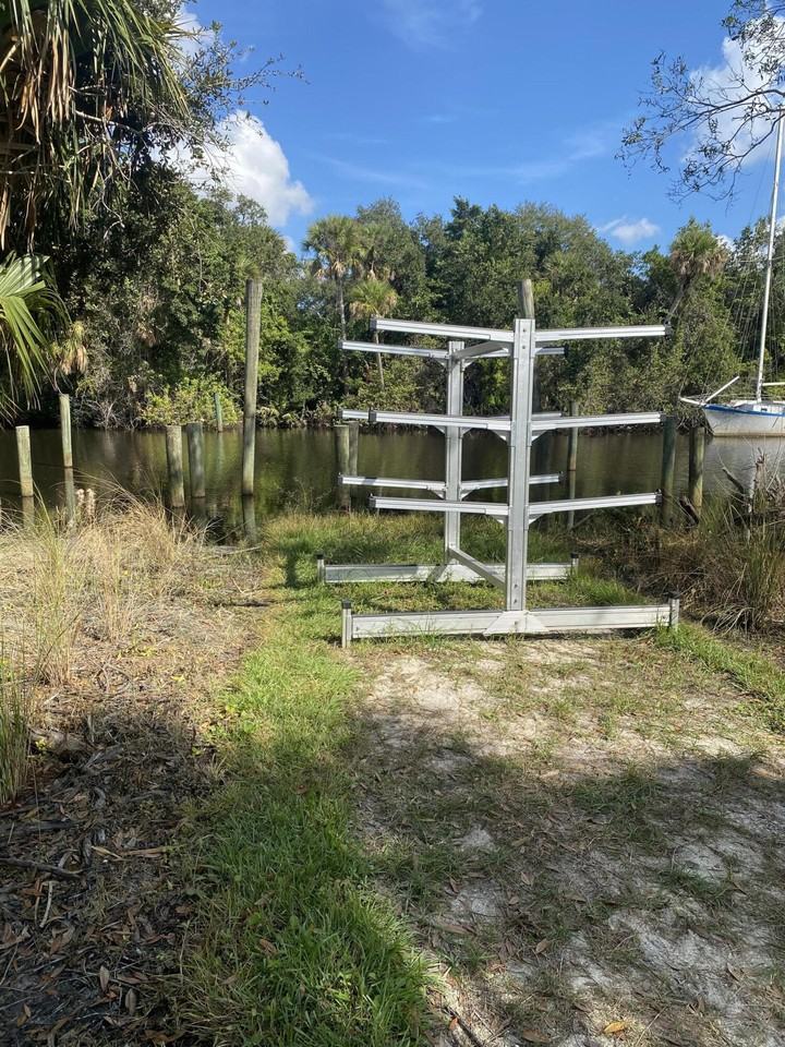 271 Sw Sally Way #271 - Photo 3 of 20