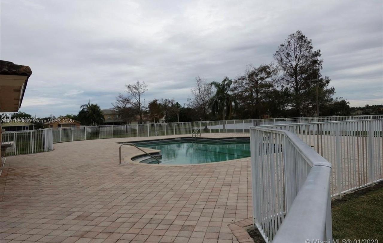 20421 Southwest 1st Street #20421