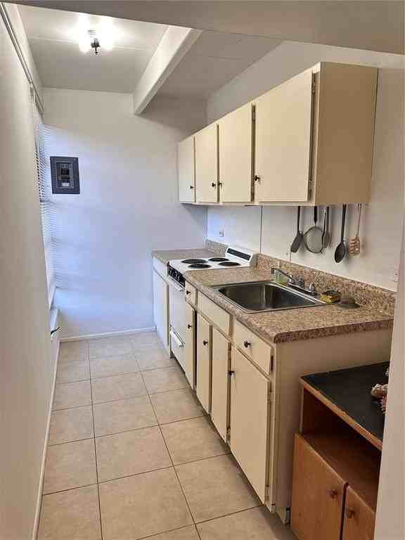 4719 Club Cir #4719 - Photo 3 of 13