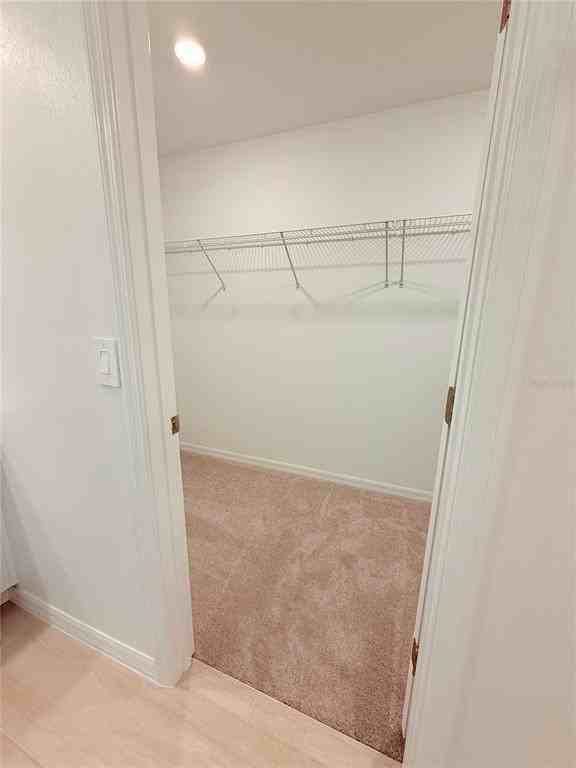 17602 Pleasantview Blvd #17602 - Photo 2 of 27