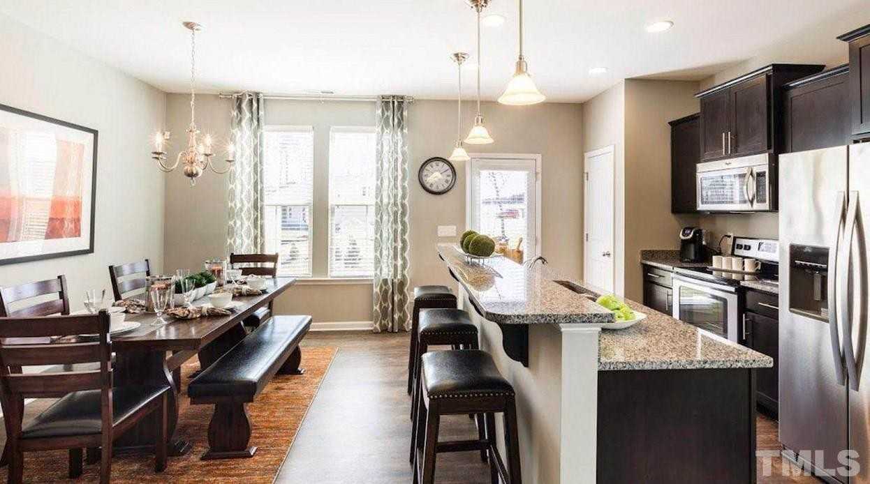 5716 Princess Curry Way - Photo 3 of 9