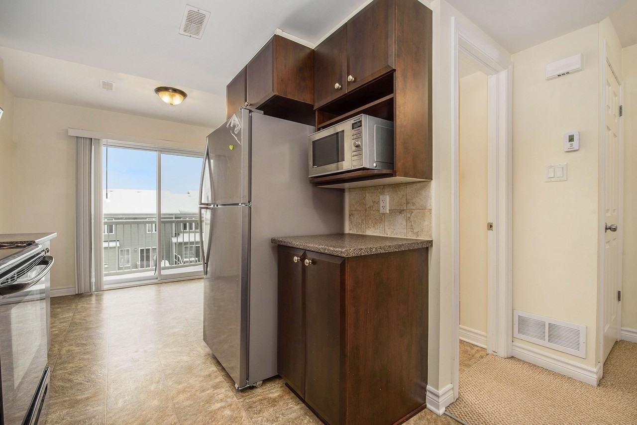 618 Chapman Mills Drive #B - Photo 6 of 31