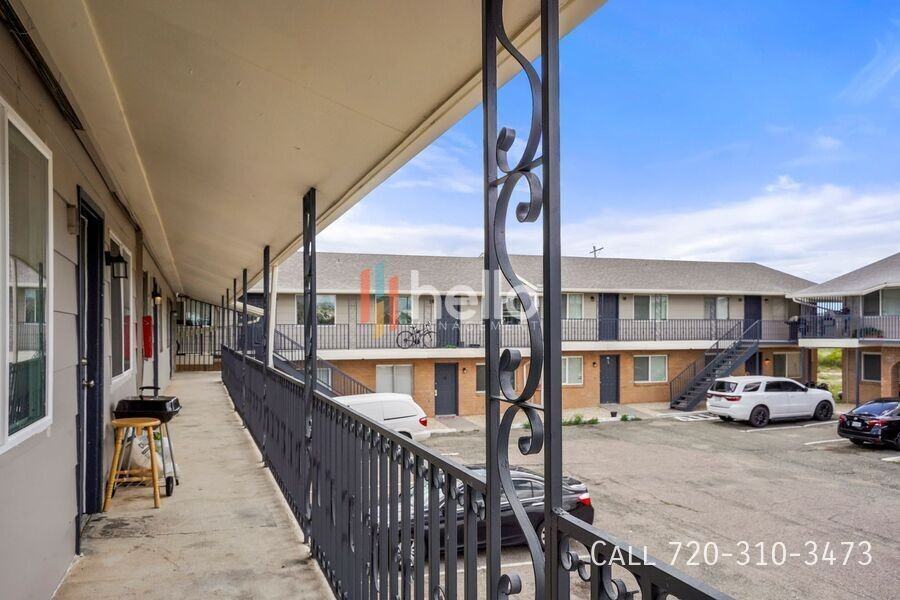 984 E Saxony Drive - Photo 6 of 8