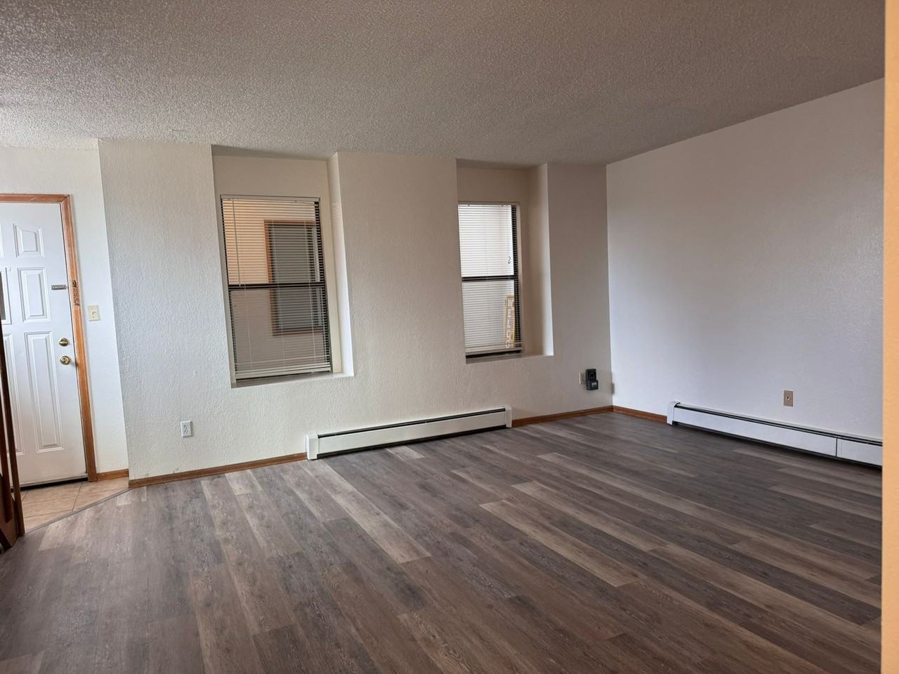 551 Garfield Dr #3 - Photo 6 of 23