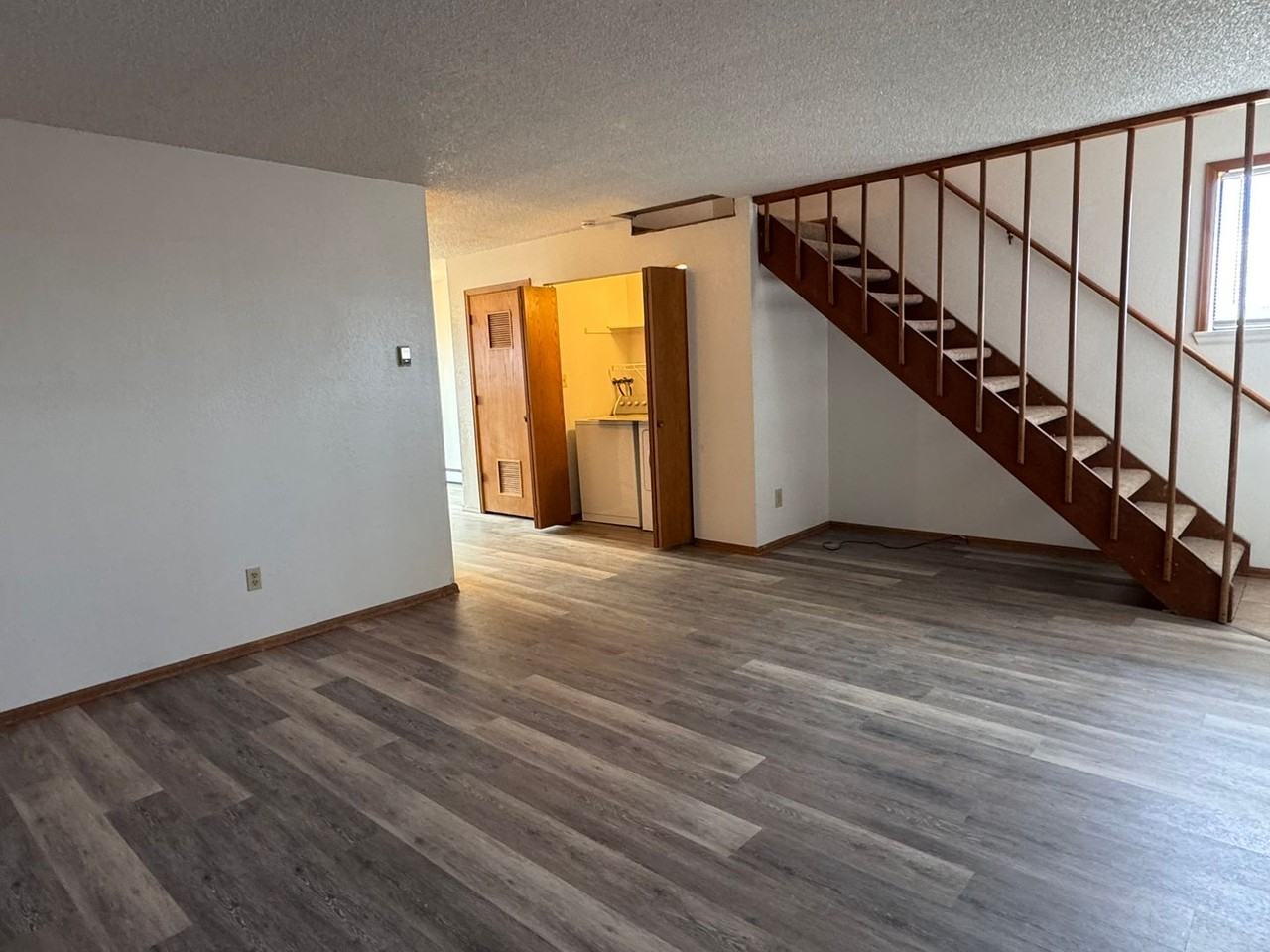 551 Garfield Dr #3 - Photo 7 of 23