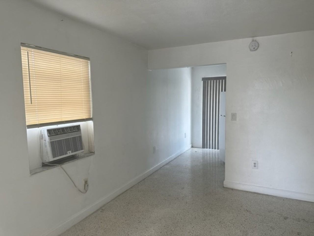 2 Bed/ 1 Bath in Little Havana - Photo 6 of 29