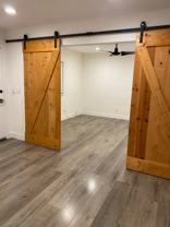 14133 Calvert St - Photo 1 of 1