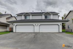 featured image of 6345 Whispering Loop