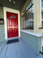 featured image of 625 West Grand Avenue