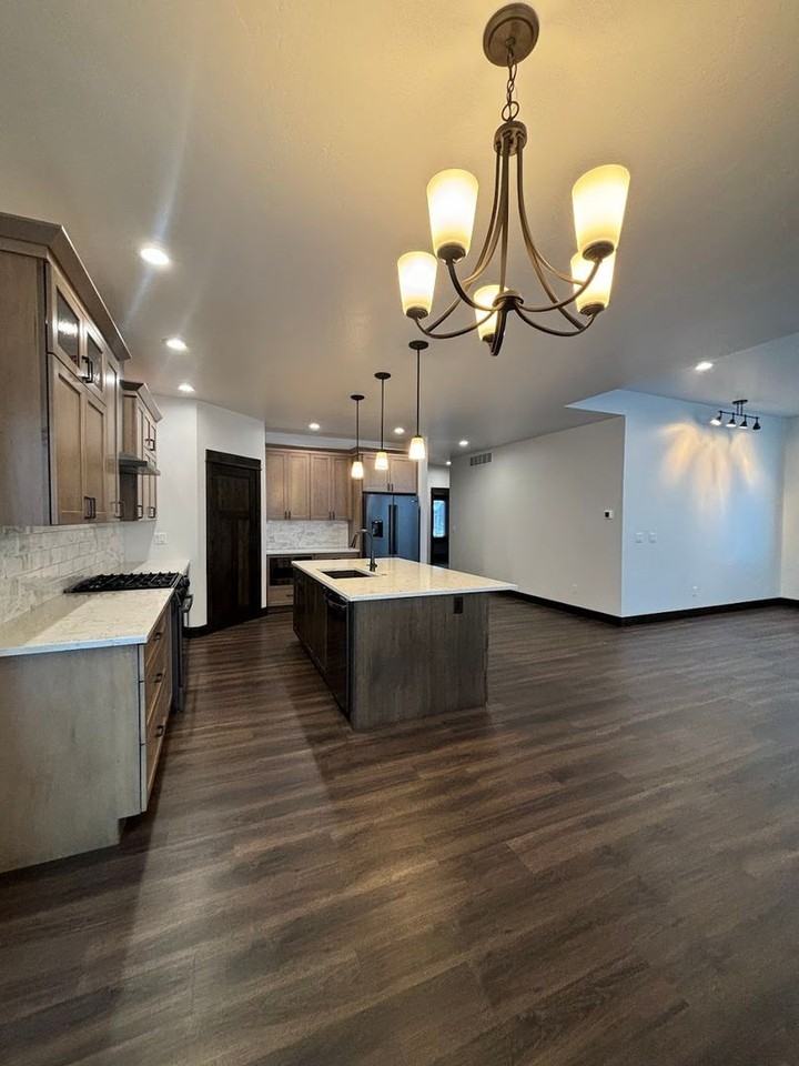 2754 Paniolo Pl - Photo 3 of 29