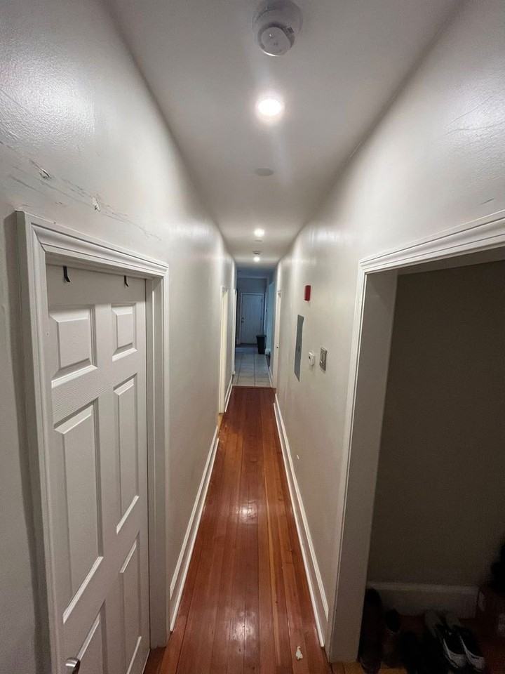 225 Calumet Street - Photo 2 of 14