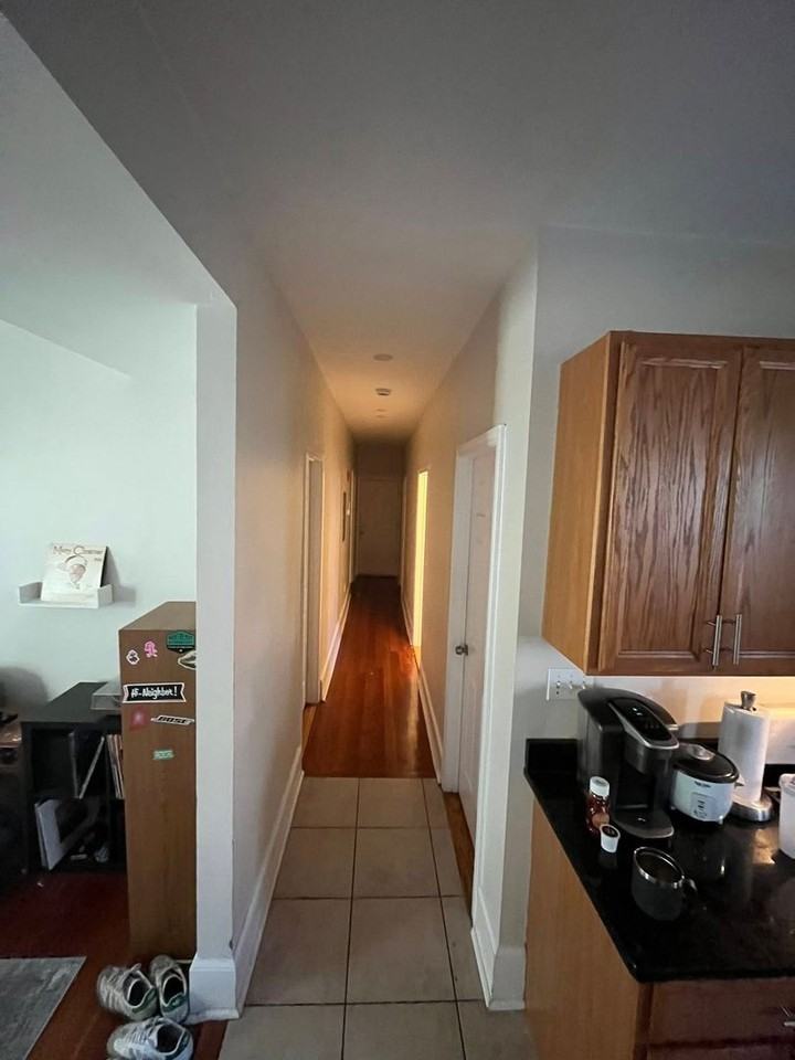 225 Calumet Street - Photo 3 of 14