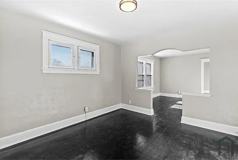 5415 Hamilton Ave - Photo 1 of 1